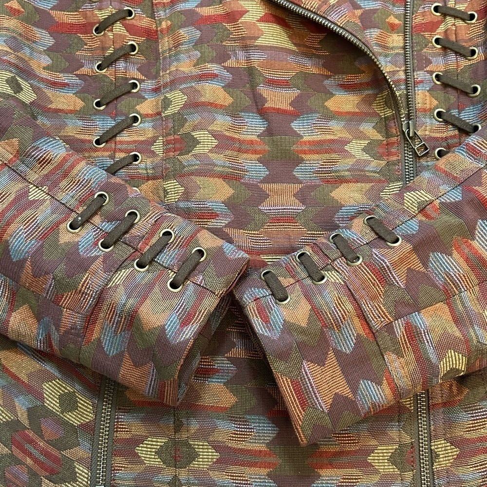 Bianca Nygard Gorgeous Patterned Jacket With Lace Up Details - Picture 6 of 16
